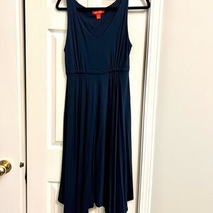 Stylish asymmetric hem dress